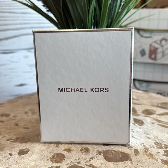 Real silver and black fox fur Michael Kors bag charm in gift box - Picture 5 of 5